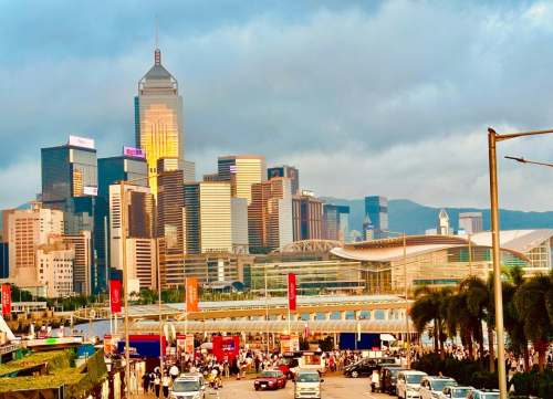 香港六香港六，繁华都市的魅力与多元文化-第1张图片