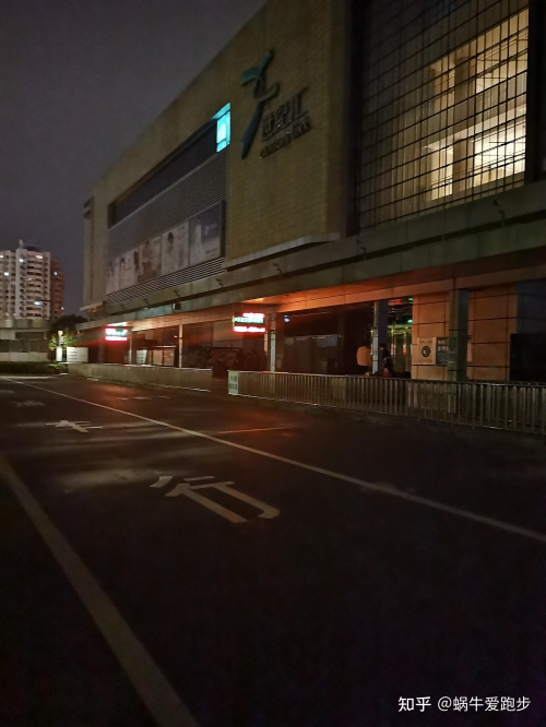 马斯克私人专机离沪马斯克私人专机离沪-第2张图片
