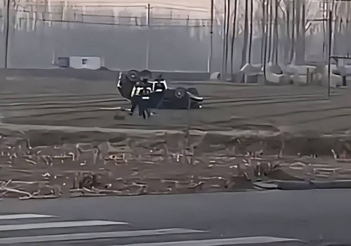 搞笑车祸视频