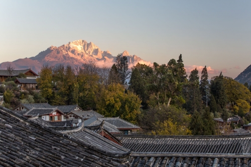 云南青年旅行社，探索云南旅游的新篇章-第2张图片