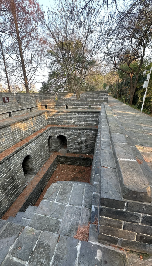 端州古城墙端州古城墙，千年历史与现代魅力-第3张图片