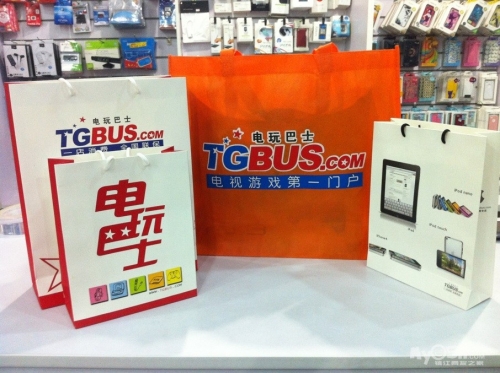 电玩巴士与PSP，游戏新体验的探索