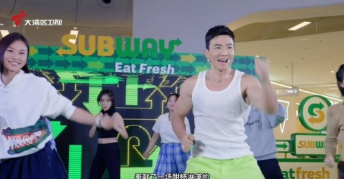 刘畊宏直播间是他老婆吗刘畊宏直播收入10天暴涨近10倍，直播新纪元下的财富奇迹-第1张图片