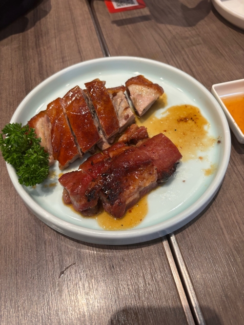 新旺茶餐厅创始人简介新旺茶餐厅，品味美食与文化的融合-第2张图片