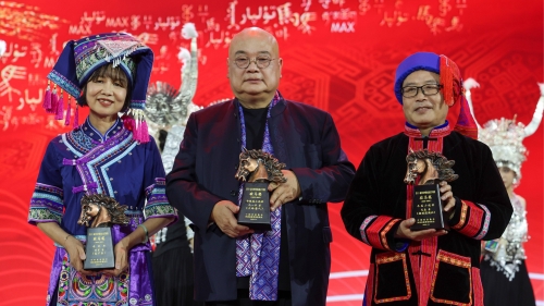 南国早报论坛南国早报论坛，探讨南国文化与新闻热点-第2张图片