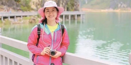 中国彩摘中国彩摘，多彩生活，一触即发