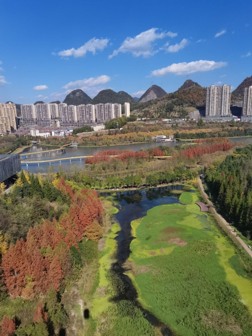 六盘水汽车站，城市交通的新窗口-第2张图片