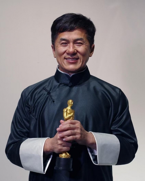 成龙游戏里的你再强大语录成龙游戏，探索虚拟世界的魅力-第1张图片
