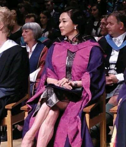 金星彩虹旗事件金星彩虹旗事件，揭秘背后的真相-第3张图片