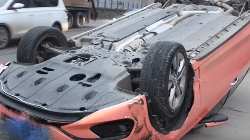搞笑车祸视频笑死人搞笑车祸视频