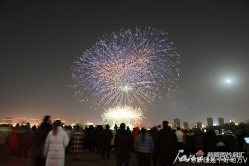 2023年香港今晚特马，璀璨夜空下的文化盛宴-第2张图片