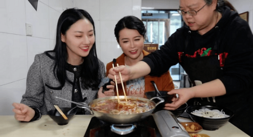 红姐心水论运红姐心水论坛，探索网络交流的新天地-第3张图片