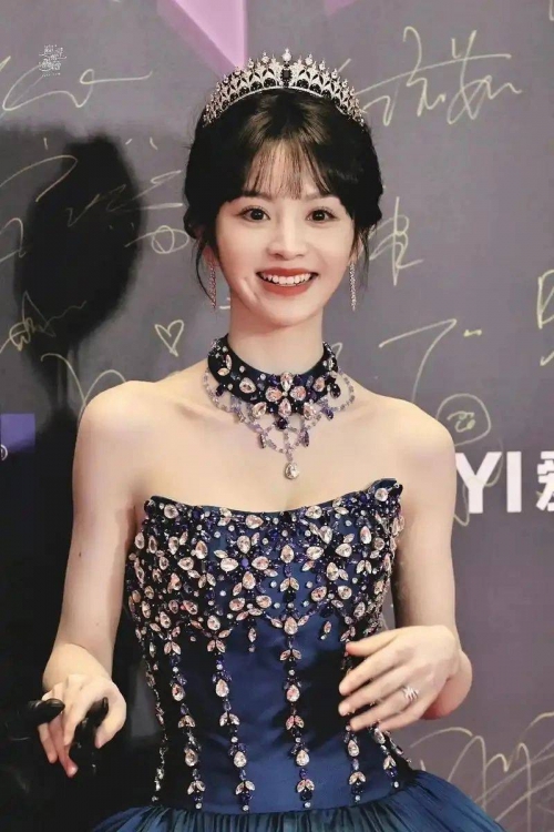 星月娱乐，娱乐新星闪耀-第3张图片