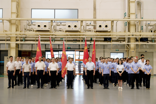 洪都航空工业集团，引领航空工业新篇章-第2张图片