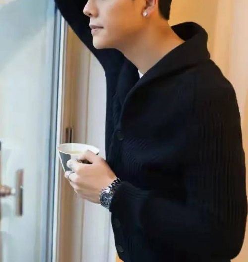 陈伟霆 写完遗嘱后轻松了陈伟霆遗嘱后的轻松生活