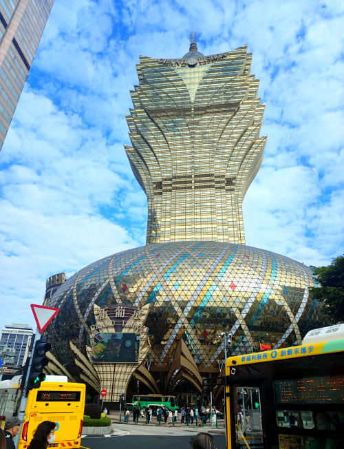 2025年新澳门全年免费2024新澳门免费资料，探索澳门未来的无限可能-第2张图片