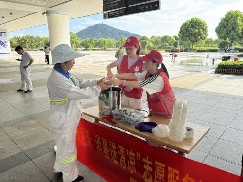 巢湖出租车公司联系方式电话巢湖出租车服务，便捷出行的新选择