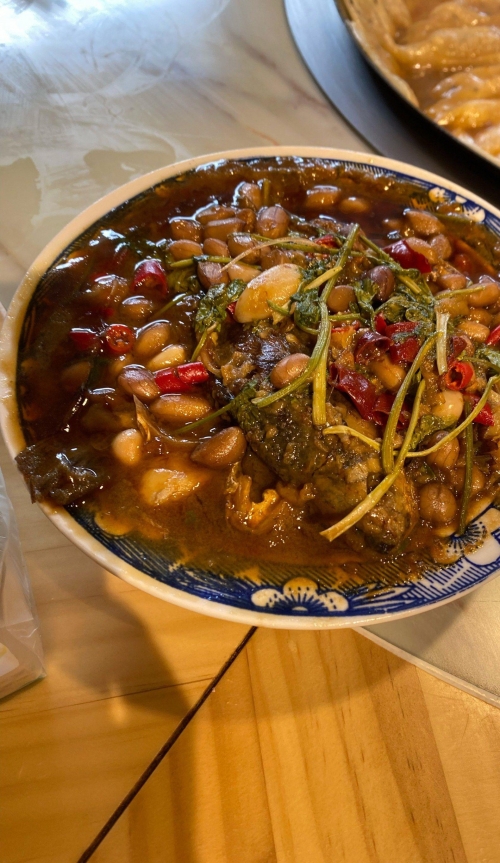 六和鸡胸肉和正大的哪个好六合鸡，美食之韵-第3张图片