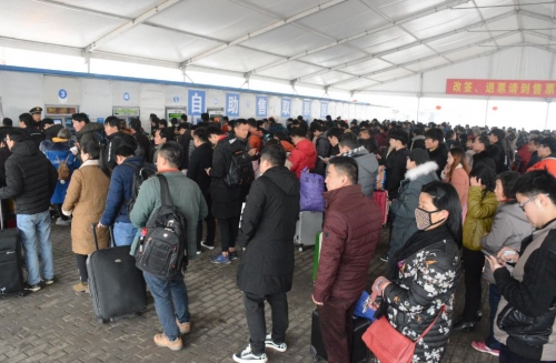 阜阳火车站停车场的收费标准阜阳火车站，历史与现代的交汇点-第3张图片