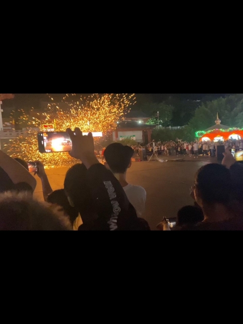 拥挤打一字拥挤-第2张图片
