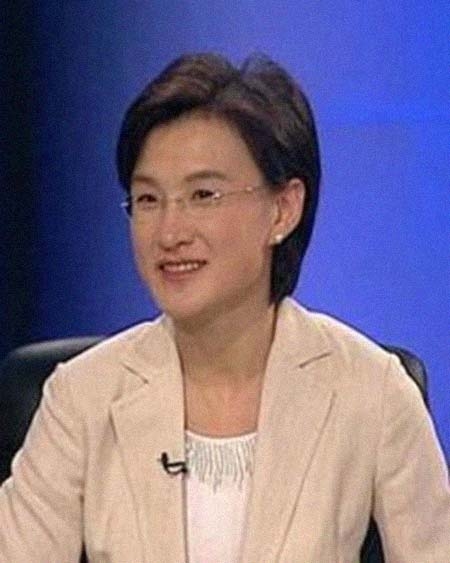 董倩简历
