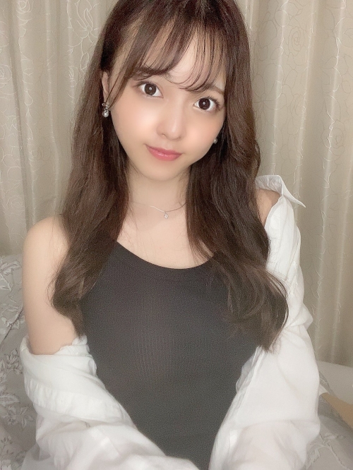 神田朱未，神秘而独特的魅力