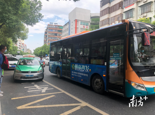 潮州长途汽车站，城市交通的重要节点