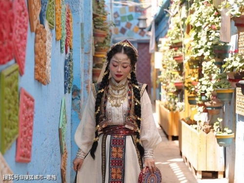 新疆首批旅游团进疆政策新疆首批旅游团进疆之旅-第2张图片