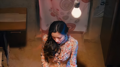 孤男寡女夜关灯-第1张图片