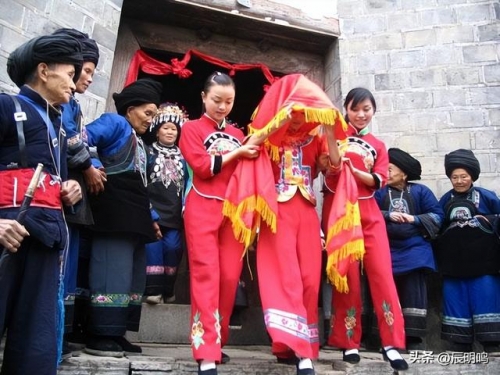 土家族的风俗习惯土家族的风俗习惯