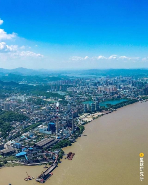 黄石汽车站黄石汽车站，交通枢纽与城市门户