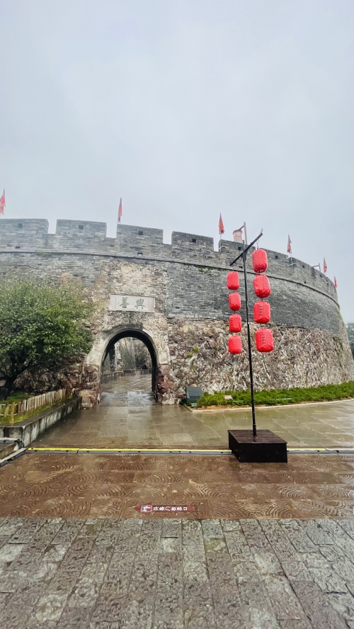 端州古城墙要门票端州古城墙，千年历史与现代风采-第2张图片