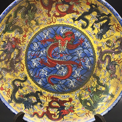 九龙老牌图库，传统与现代的完美结合-第1张图片