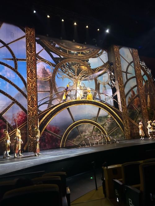 杭州金海岸演艺大舞台金海岸演艺大舞台，璀璨璀璨的艺术盛宴