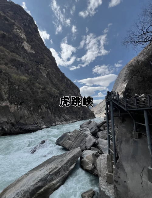 云南七日游云南七日游，探秘自然与人文的奇妙之旅