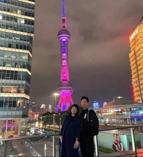 邓鸣贺最新消息，演艺事业再攀高峰-第2张图片