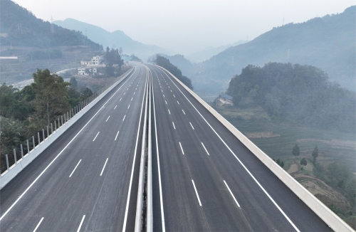 成自泸赤高速成自泸赤高速，连接四川与贵州的高速公路-第2张图片