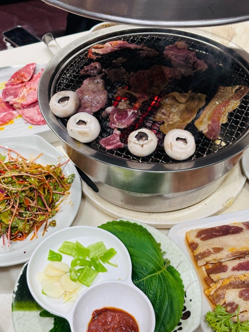 金刚山烧烤店金刚山之旅