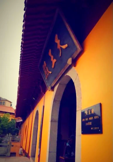 伊人论坛，探索心灵交流的圣地-第2张图片