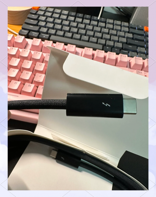 苹果macbookpro13.3寸哪年生产苹果MACBOOKPRO13，高效与便携的完美结合-第2张图片