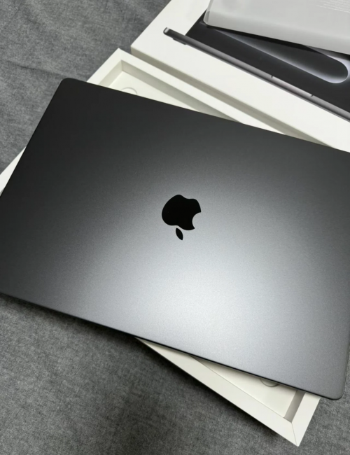 苹果macbookpro13.3寸哪年生产苹果MACBOOKPRO13，高效与便携的完美结合-第3张图片