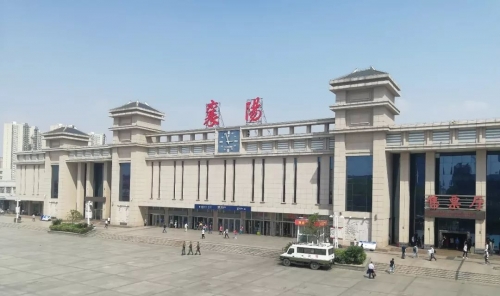 襄阳火车站附近有什么好玩的地方襄阳火车站，历史与现代的交汇点-第2张图片