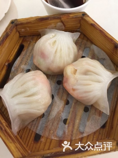 金鼎皇爵，尊贵与荣耀的象征